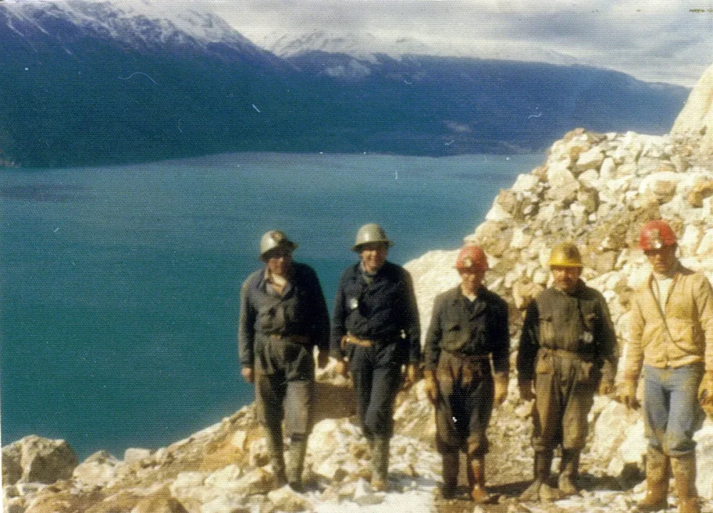 1 PC-puerto cristal-memoria austral 10